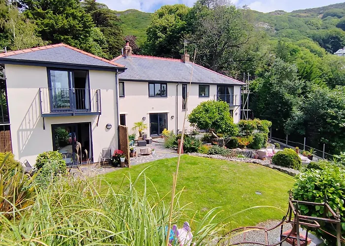Bryn Mynach Guest House